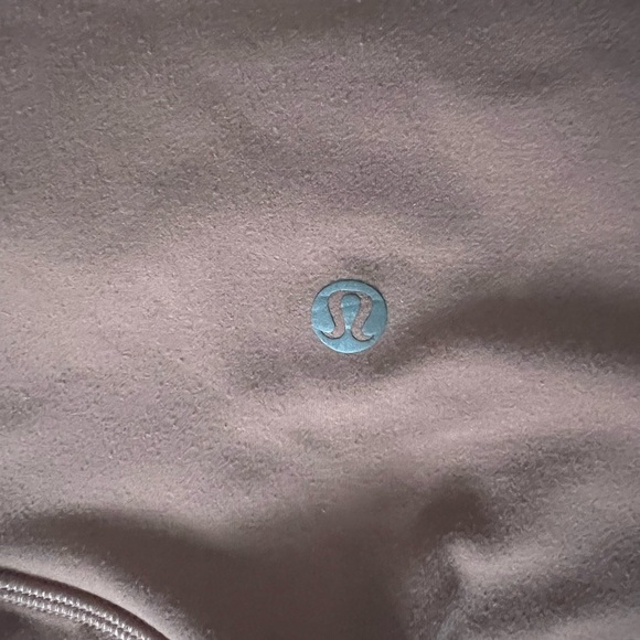 Lululemon align leggings 🍑 - Picture 4 of 5